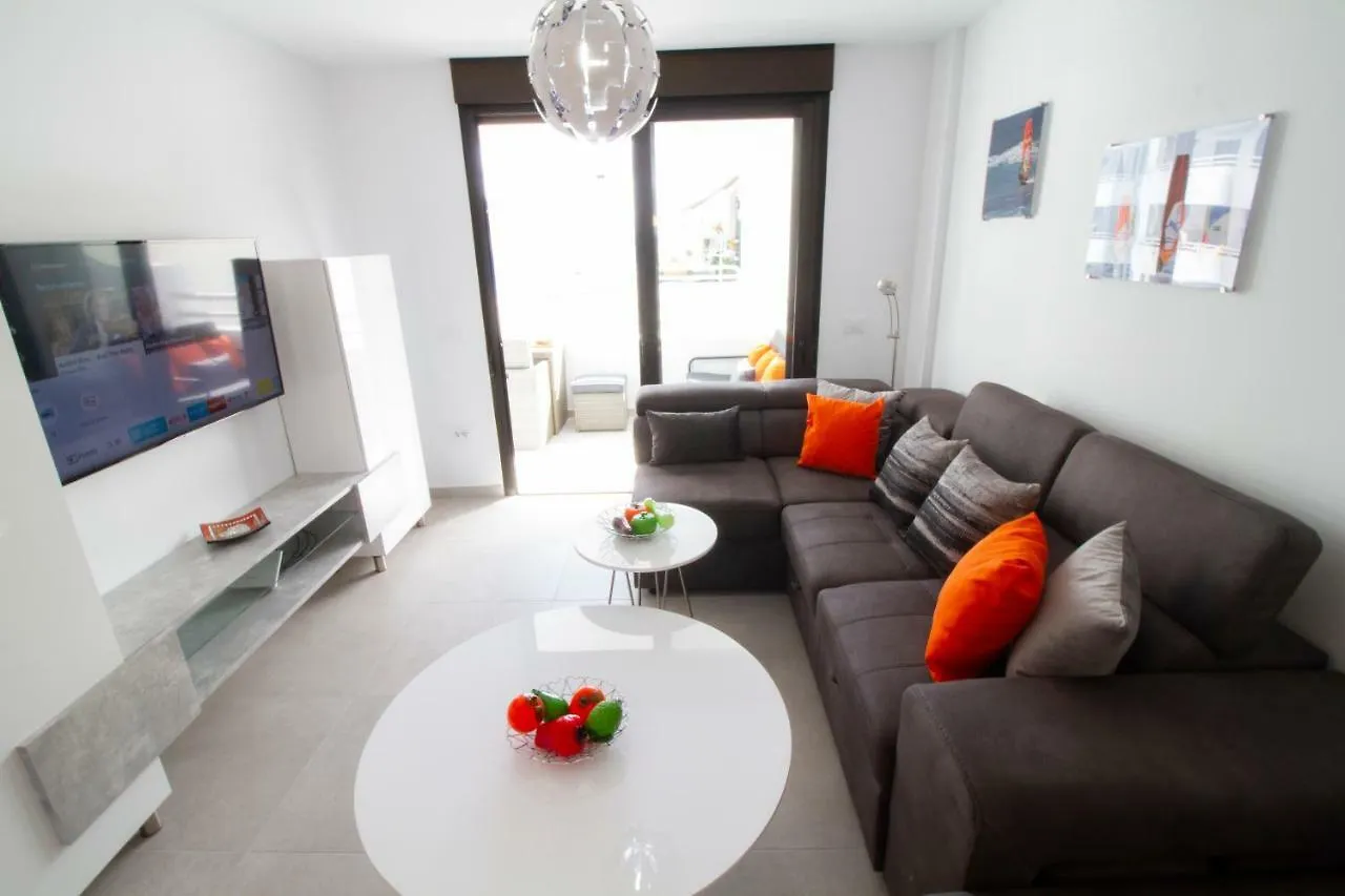 דירה אל מדאנו Medano4You Orange Dream Holiday Home ספרד